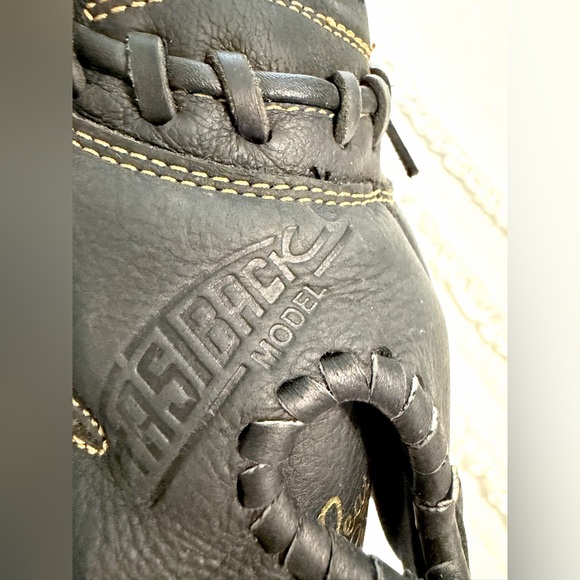 Rawlings Renegade Baseball RHT Catchers Mitt RCMBB 32 1/2 In Fastback Lite Toe - Picture 6 of 8